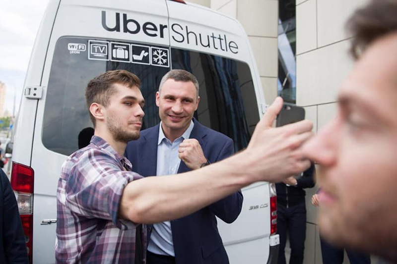 Uber запустил пилотный проект Uber Shuttle в Киеве на 2 маршрутах по цене до 30 грн